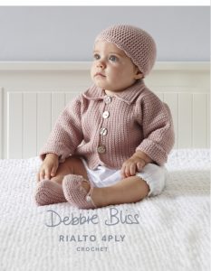 DB011_Baby_Outfit.indd